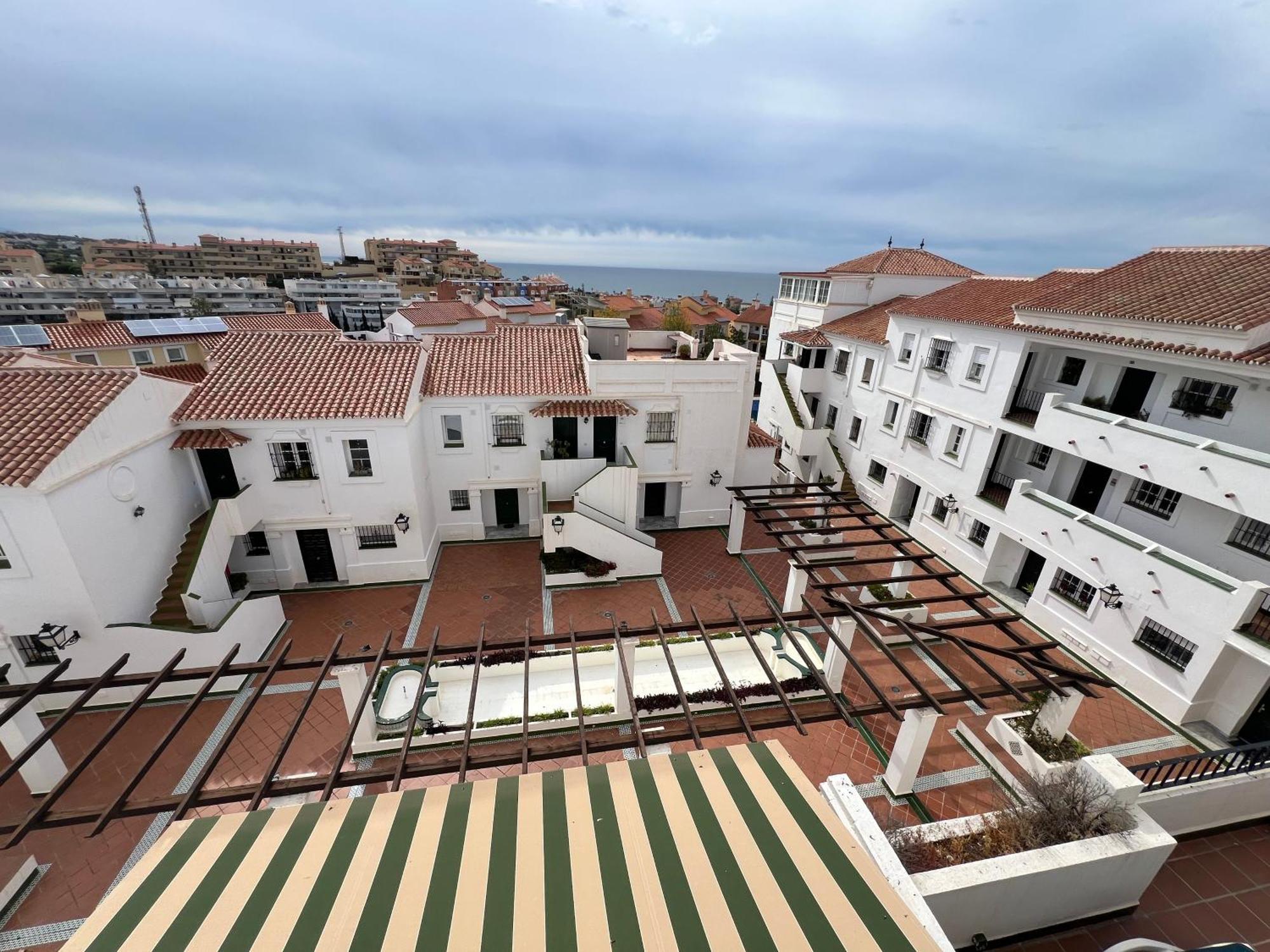 Atico Vistas Al Mar Golf ,Piscina Y Parking Albatros 2 Apartment Rincón de la Victoria Екстериор снимка