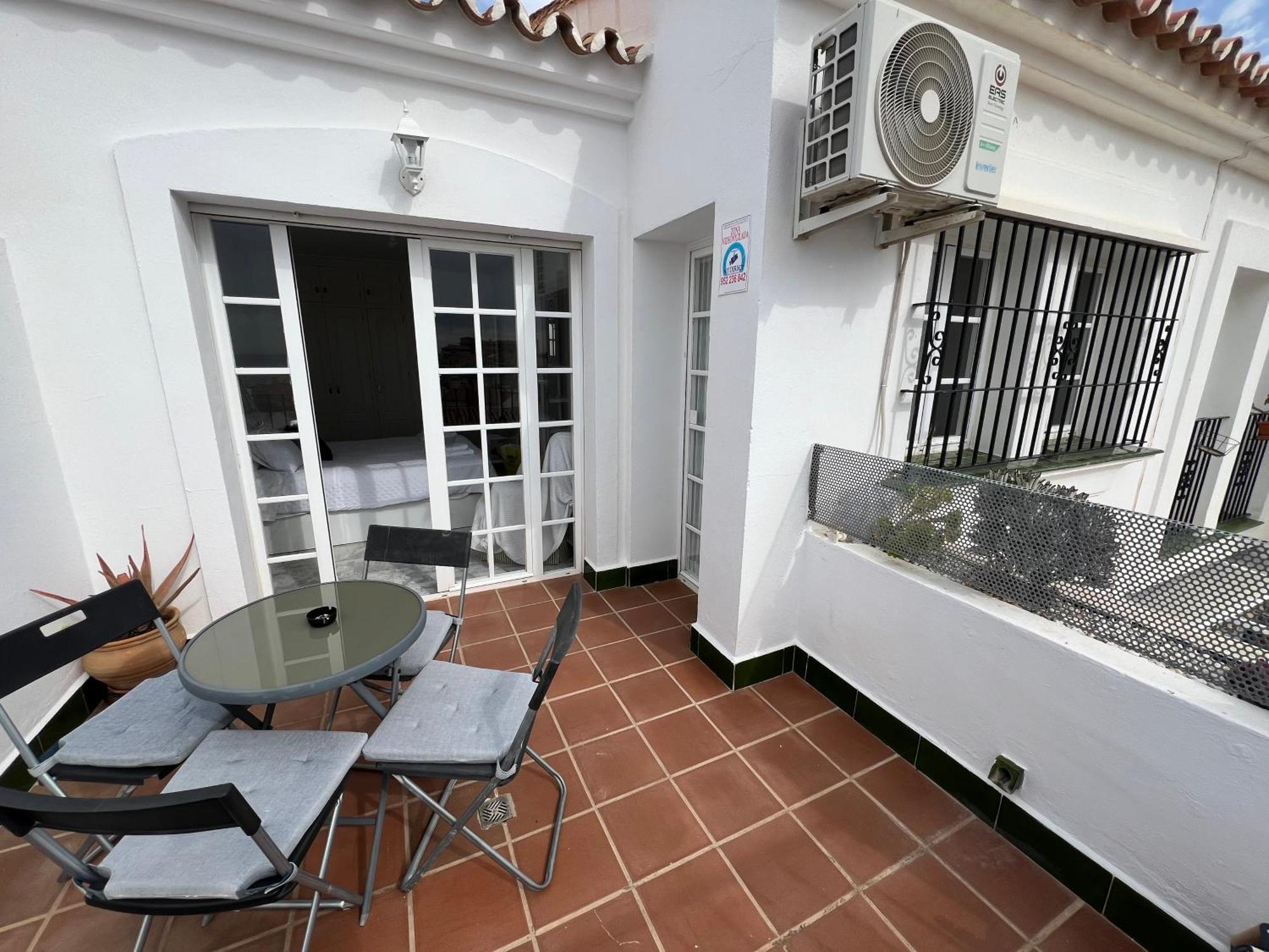 Atico Vistas Al Mar Golf ,Piscina Y Parking Albatros 2 Apartment Rincón de la Victoria Екстериор снимка